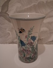 The Tain Pottery Vase Thistle