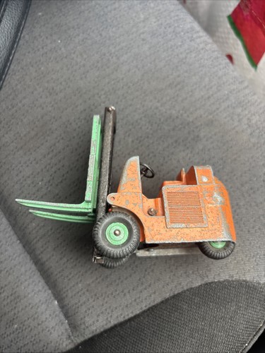 Dinky toys 401 - dinky,