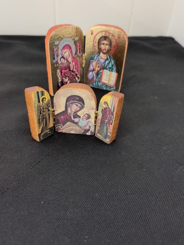 Two carved diptych - carved, diptych/triptych