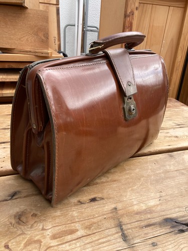 Vintage brown leather - brown,