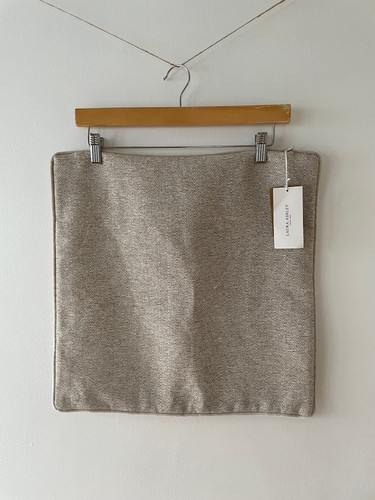 Laura ashley milbourne - laura,