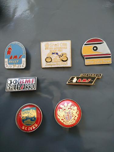Vtg motorcycle enamel pin - 5,