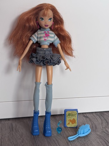 Winx club bloom - winx, doll
