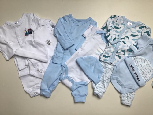 Bundle premature tiny baby - of,