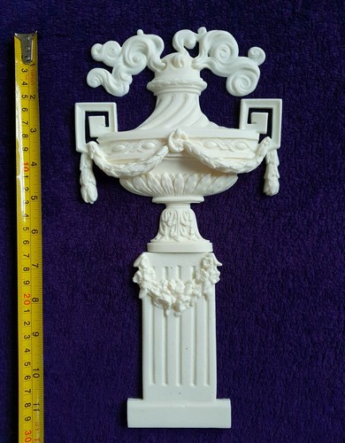 Decorative plastic moulding - plastic,