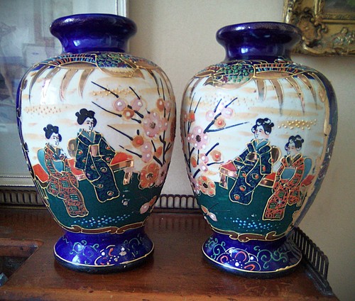 Pair vintage japanese royal - pair,