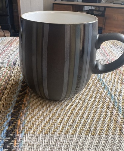 Jet black stripes - 1,