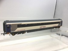 Hornby R40243 OO Gauge East