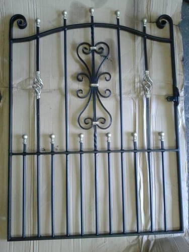 Single metal garden gate bow - metal,