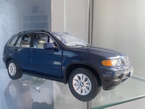 Kyosho bmw suv - 1:18, x5