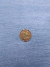 22ct Gold Half Sovereign 1897 Queen Victoria Veiled Head London Mint (18)