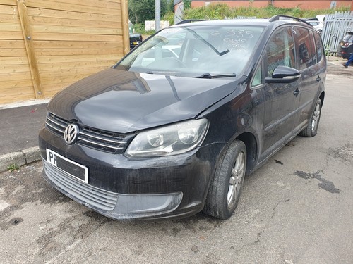 Breaking touran 2012 mpv - vw,