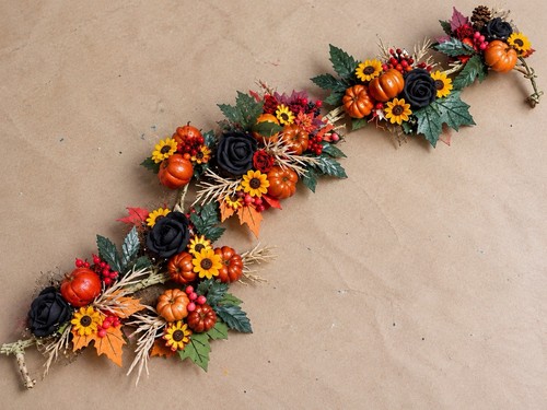 Scale dolls house garland - scale,