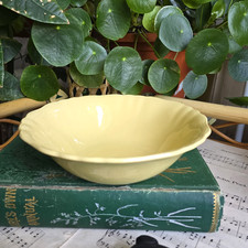 Vintage Bowl J&G Meakin Glamour Sunflower Pale Yellow Scalloped Cottage Country
