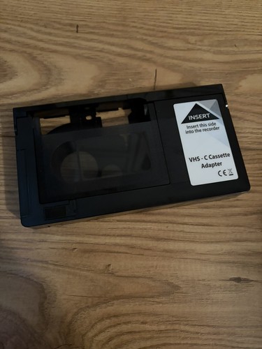 Vhsc adapter unbranded - adapter, very