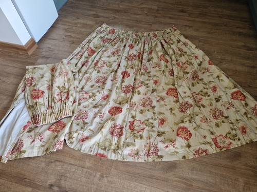 Vintage laura ashley gold - laura,