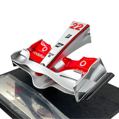 Front wing action - front,