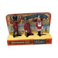 Britains New Metal Models X 3 Soldiers  Card Packing Nos
