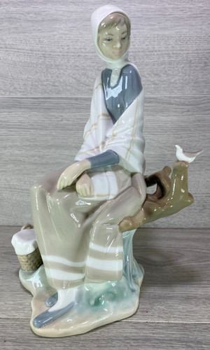 Lladro figurine shepherdess - lladro,