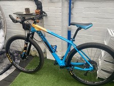 Cube Reaction Race Carbon Mtb