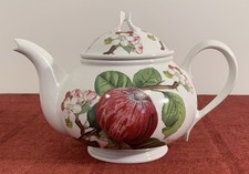Portmeirion Pomona 2.5 Pints Teapot, The Hoary Morning Apple