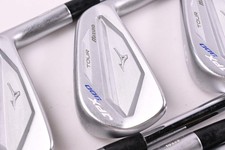Mizuno JPX 900 Tour Irons / 4-PW / Stiff Flex XP 115 S300 Shafts