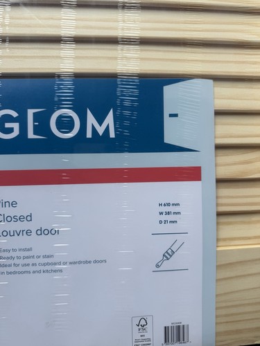 Geom pine closed - louvre, door