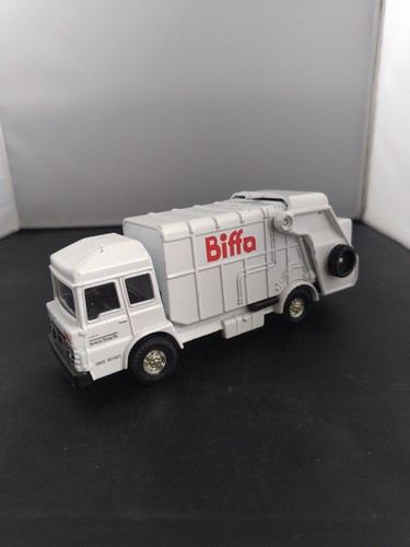 Corgi vintage biffa - vintage, revopak