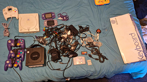 Sega nintendo lot dreamcast - &,
