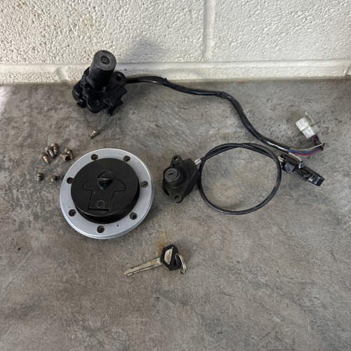 Kawasaki zzr 600 lock - 600, set