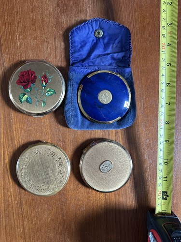 Job lot vintage compacts 3 - job,
