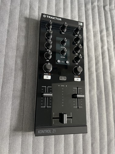 Native instruments traktor - instruments,
