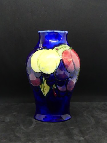Moorcroft pottery wisteria - moorcroft,