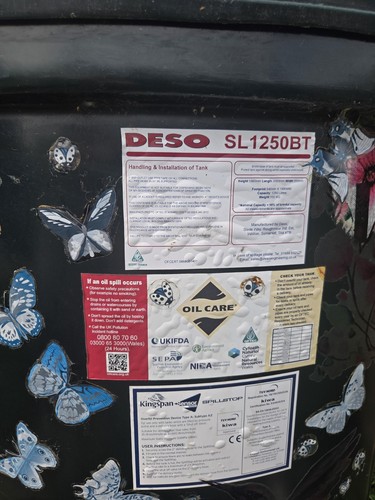 1250l oil tank with half - half, a