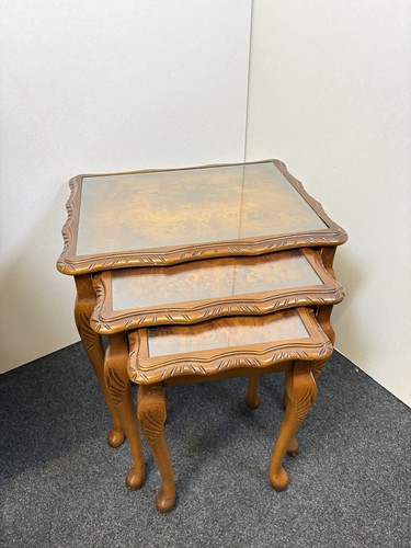 Vintage walnut nest - walnut, tables