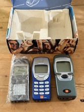 Nokia 7110 + 3210 * 2, phones