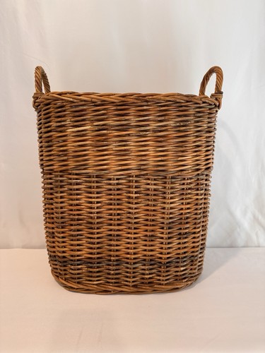 The basket lady tall - the, 19"