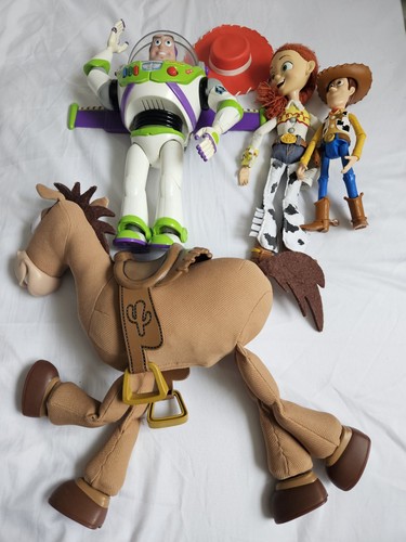 Toy story toys - story, woody