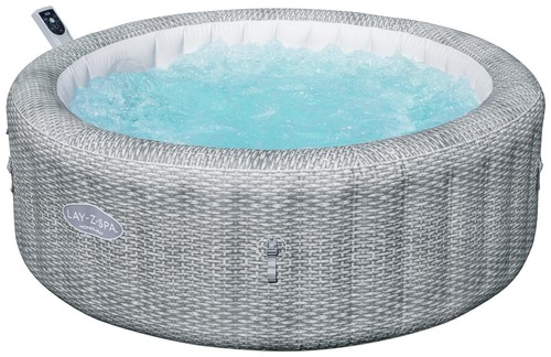 Lay spa honolulu - lay-z-spa, person