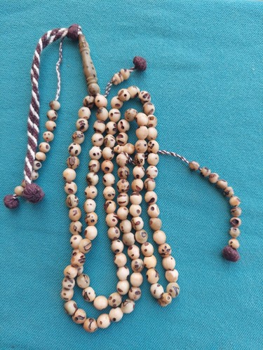 Morrocan oud 100 - beads, rosary