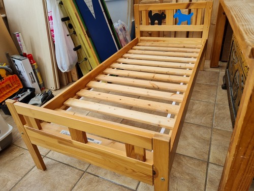 Bed junior ikea kritter pine - kritter,