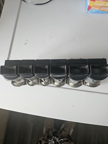 Coin dispenser cash - coin, holder