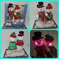 Mr & mrs snow sings baby Its cold outside gemmy christmas animated snowmen 2005