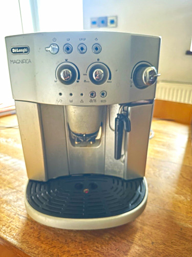 Longhi magnifica - de'longhi,
