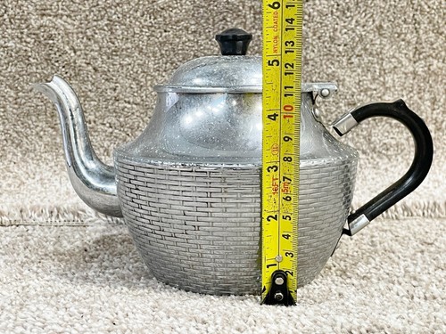 Vintage cromalin tea - cromalin, pot
