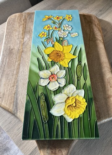 Hand painted and glazed - and,