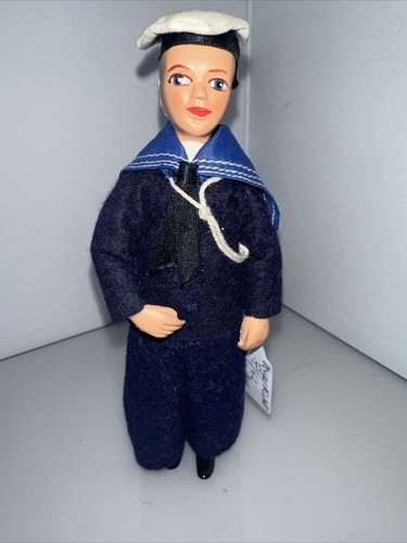 Peggy nisbet model t62 sailor - peggy,