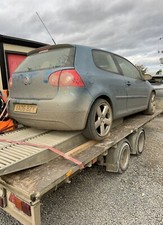 Vw golf mk5 breaking 