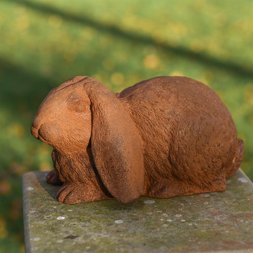 Rustic flopsy rabbit garden - "flopsy",