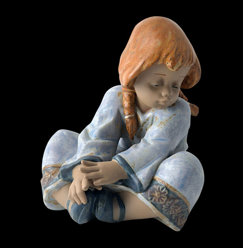 Lladro lazy day - day", porcelain